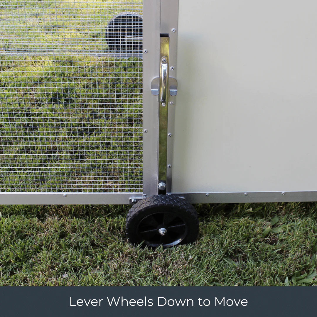 Mobile Chicken Coop / Chicken Tractor