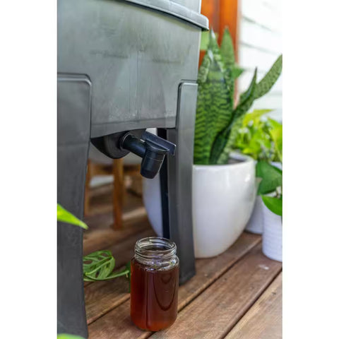 77 L Worm Cafe Compost Worm Farm Starter Kit